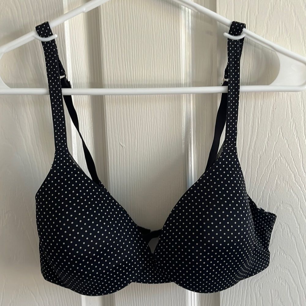 🔹4/$25 — Polka Dot Bra